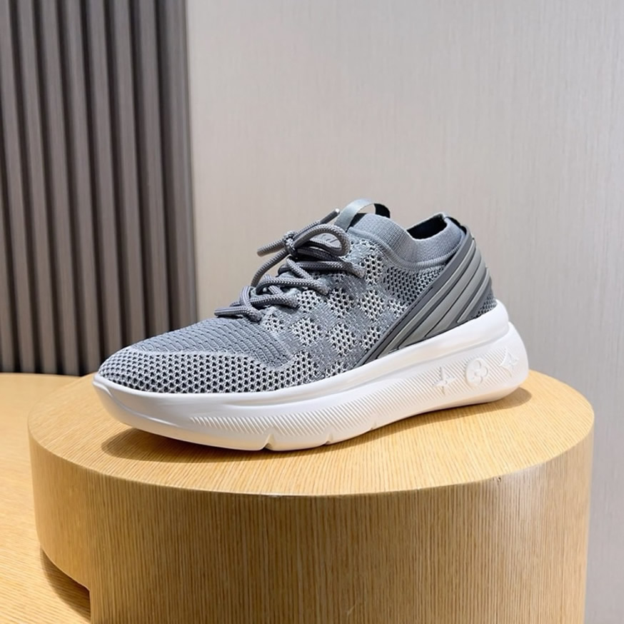 ルイ・ヴィトン ラン 55 テクニカル ニット スニーカー グリ ブラン shoes212