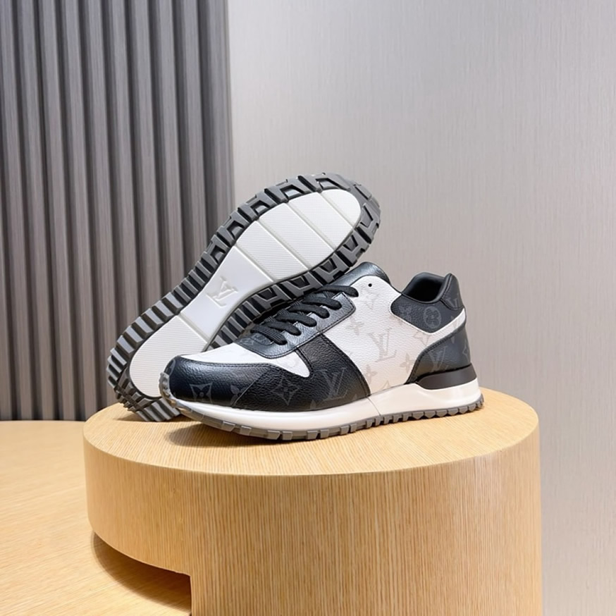 ルイ・ヴィトン ラン 55 ライン スニーカー モノグラム ノワール ブラン shoes235