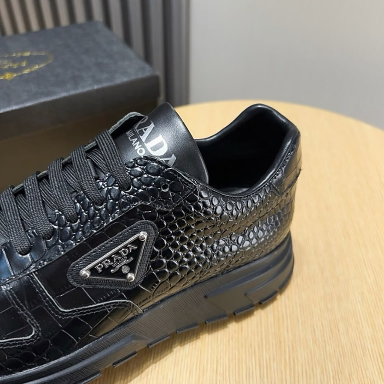 プラダ クロコダイル エンボス レザー スニーカー ノワール shoes242 - 画像 (7)