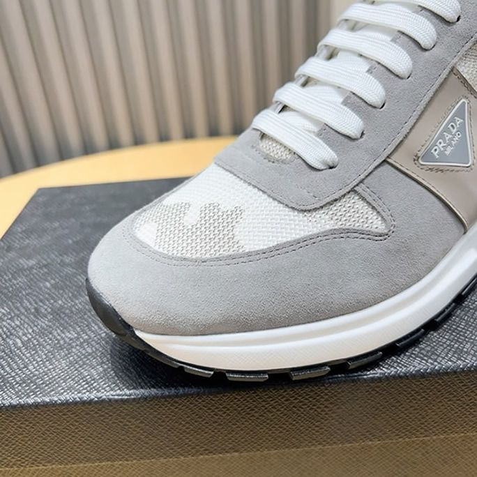 プラダ スエード レザー テクニカル ファブリック スニーカー グリ shoes243 - 画像 (9)