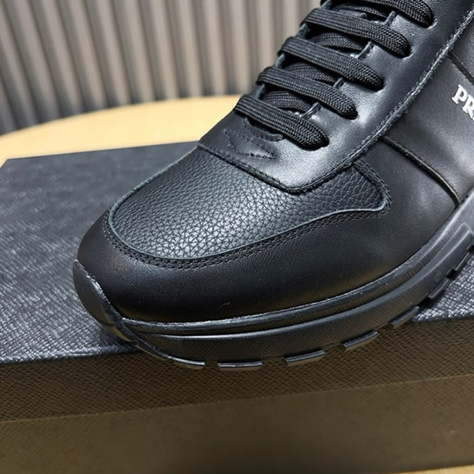プラダ フルグレイン レザー スニーカー ノワール プリントロゴ shoes245 - 画像 (9)