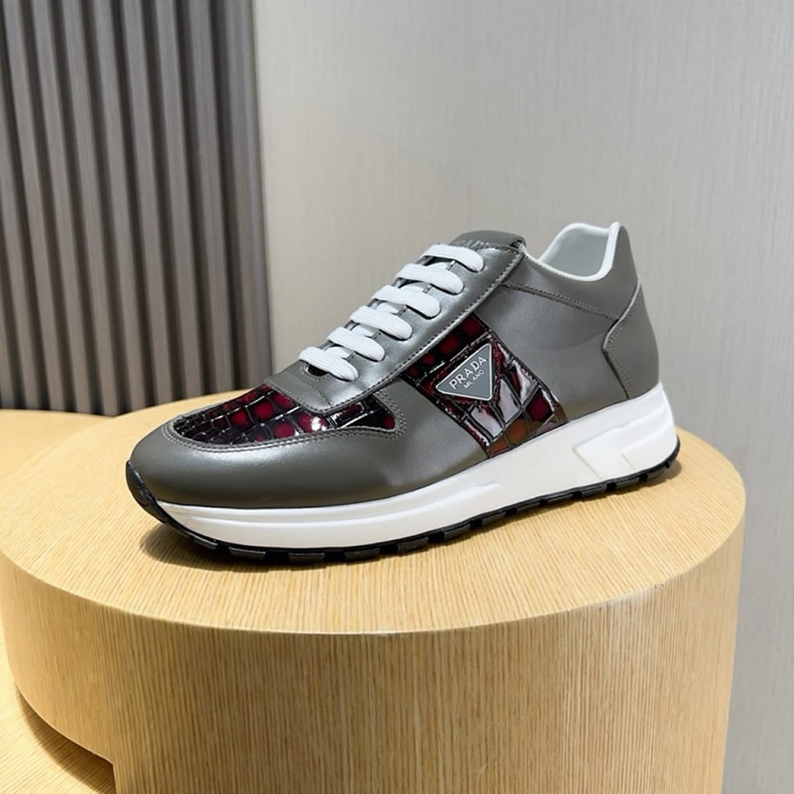プラダ カーフレザー クロコダイル エンボス スニーカー グリ ルージュ shoes247 - 画像 (6)
