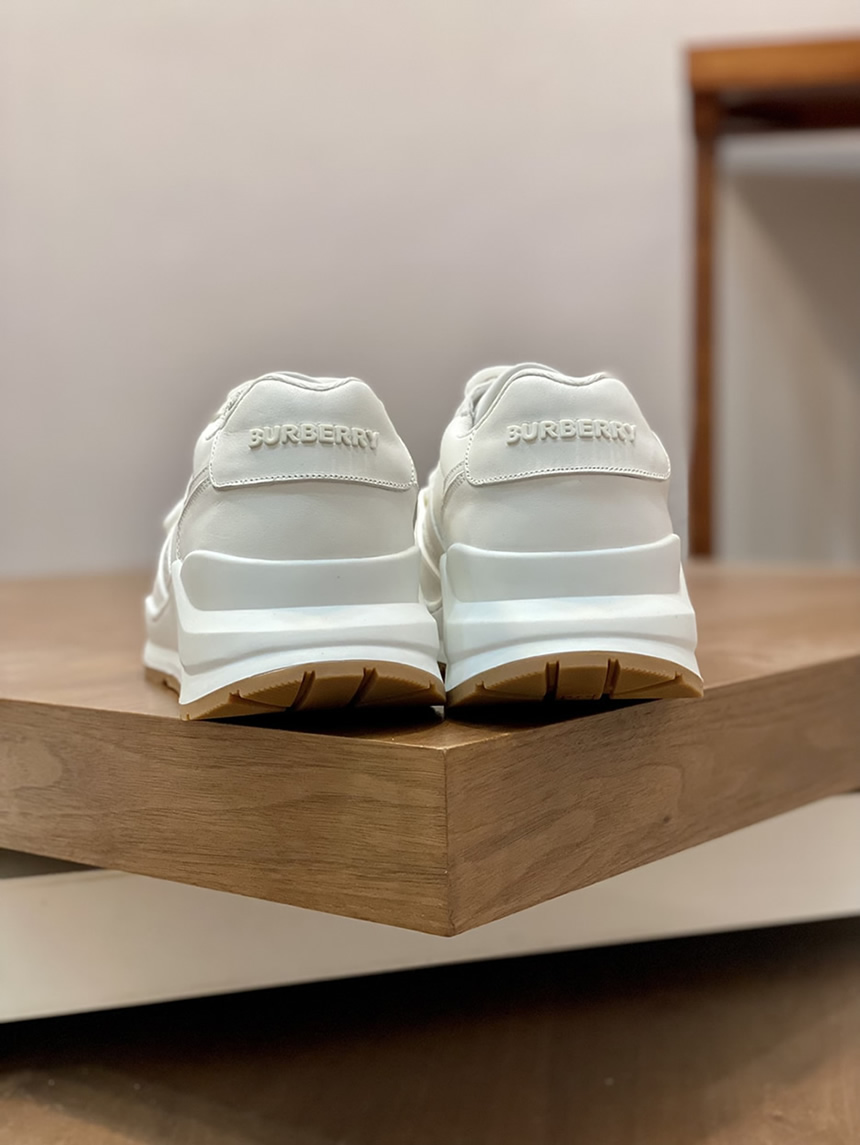 バーバリー スムース カーフレザー スニーカー ブランク パンチング shoes255 - 画像 (8)