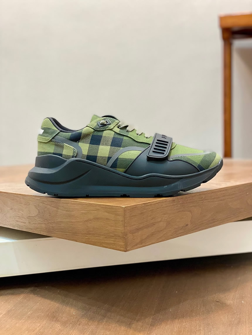 バーバリー チェック コットン スニーカー ヴェール ミリテール shoes269 - 画像 (3)