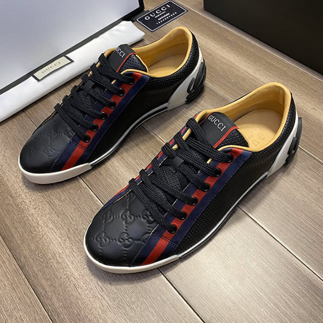 グッチ GG エンボス＆パンチング レザー スニーカー ノワール shoes276