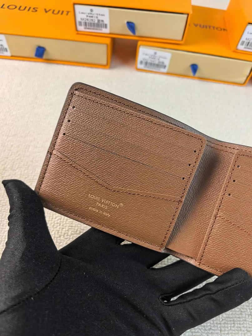 ルイヴィトン 二つ折り財布 タイラー・ザ・クリエイター コラボ ポルトフォイユ・ミュルティプル ショコラ M28283 - 画像 (7)