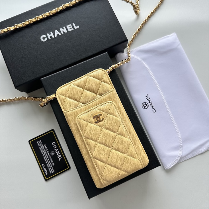 シャネル 携帯ケース クラシック マトラッセ キャビアスキン イエロー ゴールド金具 レディース CH50079 - 画像 (3)