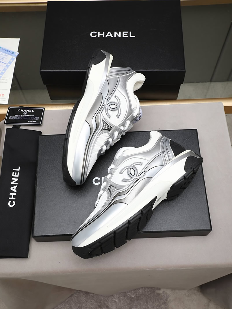 シャネル スニーカー メッシュ ラミネート ラムスキン シルバー ホワイト CCロゴ shoes294 - 画像 (7)