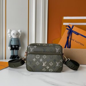 ルイヴィトン アマゾン ショルダーバッグ モノグラム カーキ グリーン グレー M29273