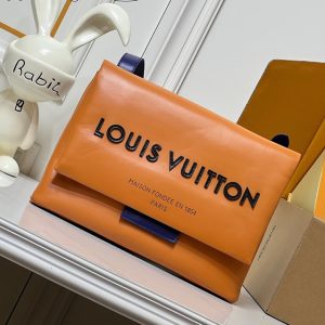 ルイヴィトン ショルダーバッグ レザー ロゴ オレンジ ネイビー M28112