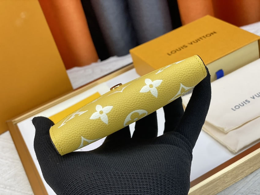 ルイヴィトン 三つ折り財布 モノグラム アンプラント イエロー ホワイト M81258 - 画像 (3)