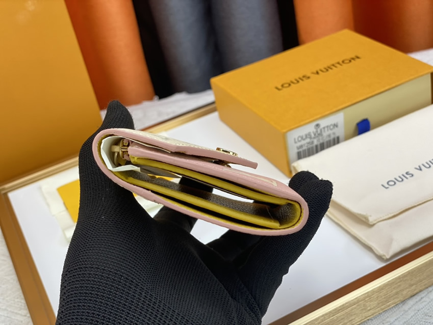 ルイヴィトン 三つ折り財布 モノグラム アンプラント ピンク ホワイト M81258 - 画像 (5)