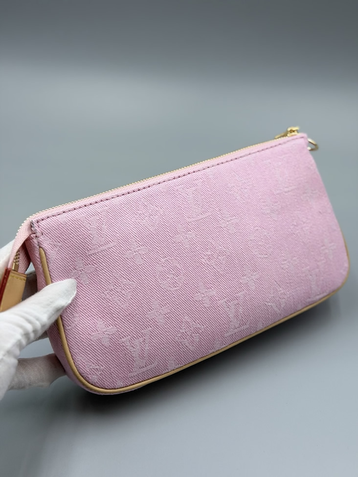 ルイヴィトン ポーチ モノグラム デニム ピンク ポシェット アクセソワール 化粧ポーチ M82962