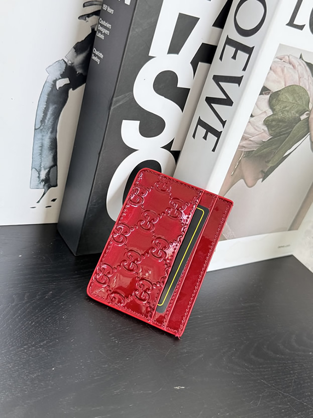 グッチ GGエンボス パテントレザー カードケース レッド guc847205 - 画像 (8)