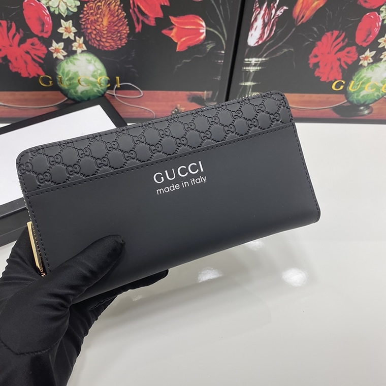 グッチ GUCCI GGエンボス ラウンドファスナー長財布 ブラック G6131