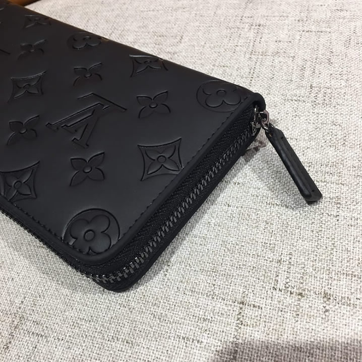 ルイ・ヴィトン モノグラム・エンボス ジッピーウォレット ブラック lv006 - 画像 (5)
