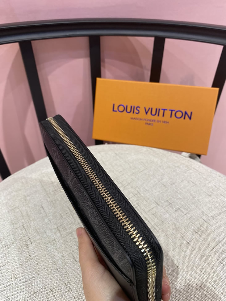 ルイ・ヴィトン モノグラム・エクリプス ジッピーウォレット ブラック LV6123 - 画像 (6)