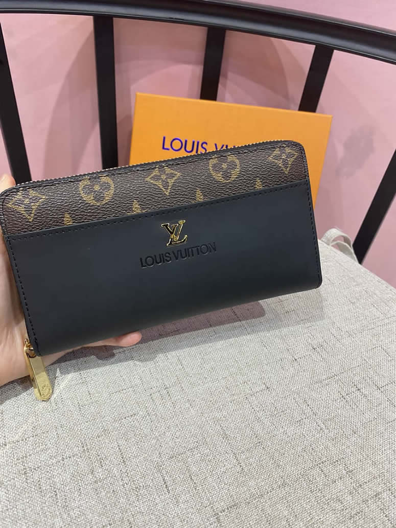 ルイ・ヴィトン モノグラム×レザー ジッピーウォレット LV6122