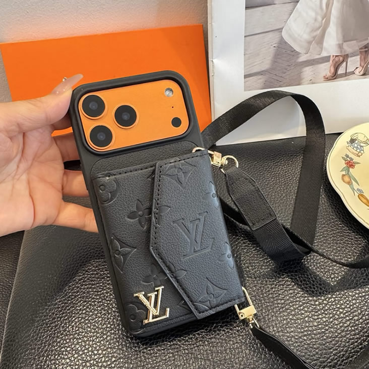 ルイ・ヴィトン iPhone用 モノグラム・エンボス レザー フォンケース(ブラック) IP040 - 画像 (3)
