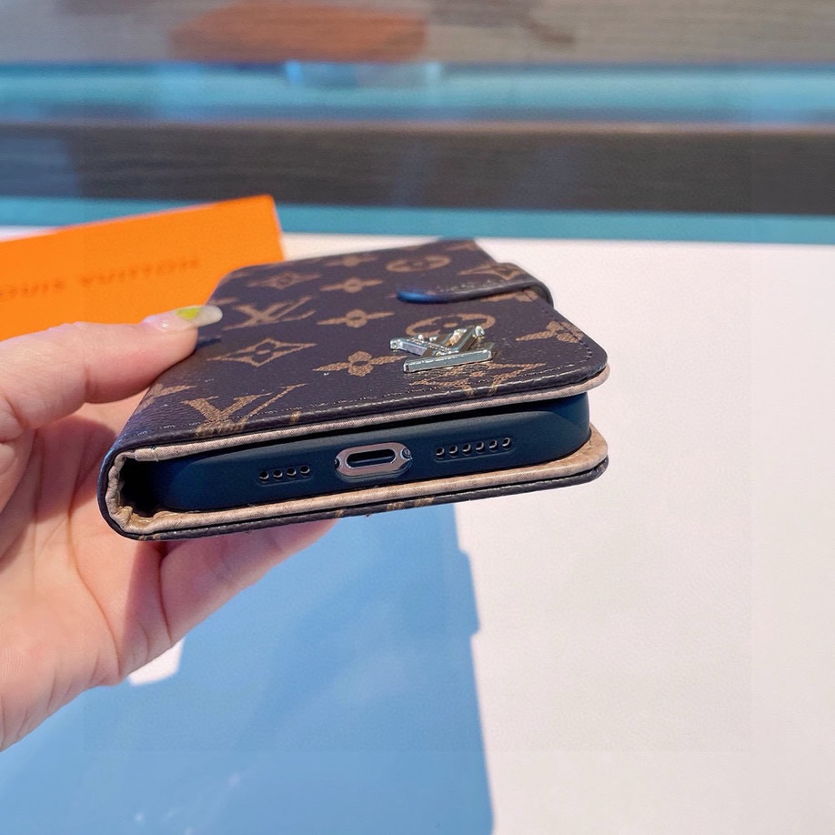 ルイ・ヴィトン iPhone モノグラム・キャンバス 手帳型フォンケース IP046 - 画像 (6)