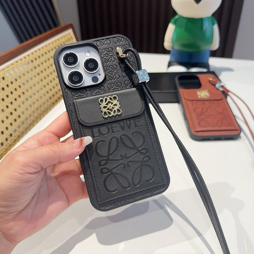 LOEWE iPhone用 エンボスレザー フォンケース(ブラック) IP048 - 画像 (8)
