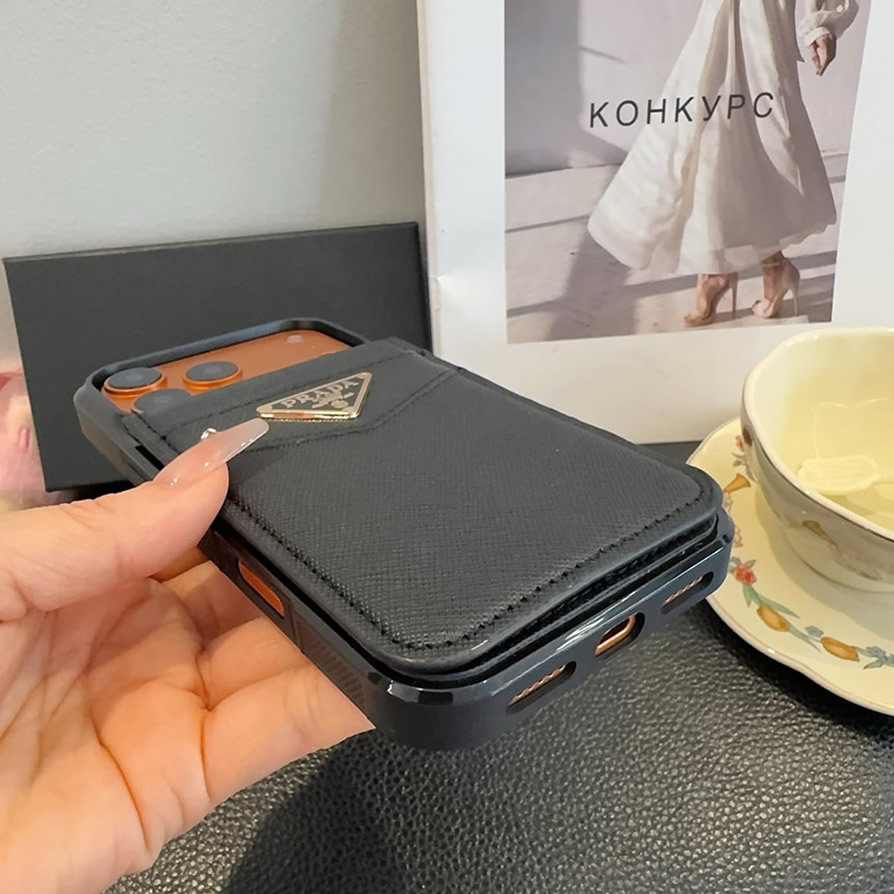 プラダ iPhone用 サフィアーノレザー フォンケース(ブラック) IP054 - 画像 (6)