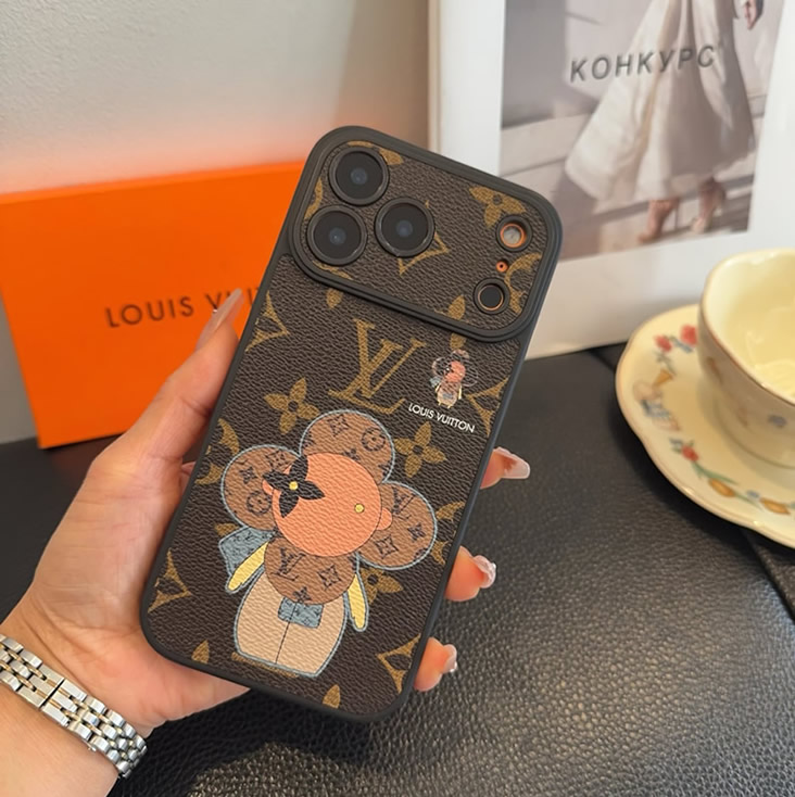 ルイ・ヴィトン iPhone用 モノグラム・キャンバス フォンケース(ヴィヴィエンヌ) IP057 - 画像 (5)