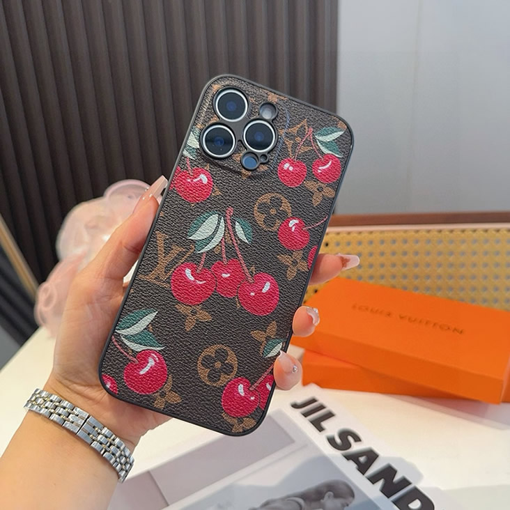 ルイ・ヴィトン iPhone用 モノグラム・キャンバス フォンケース（チェリー） IP059