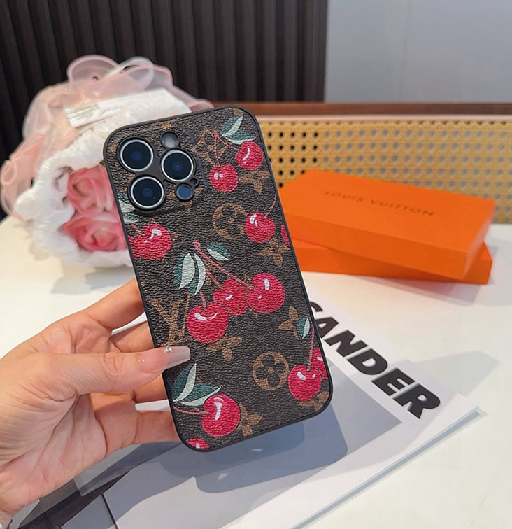 ルイ・ヴィトン iPhone用 モノグラム・キャンバス フォンケース(チェリー) IP059 - 画像 (4)