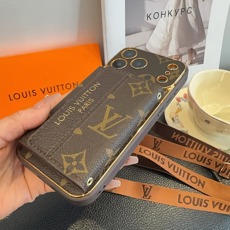 ルイ・ヴィトン iPhone用 モノグラム・キャンバス フラップポケット フォンケース(ストラップ付き)IP065 - 画像 (6)