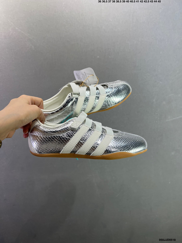 アディダス タエバド シルバー スネークエフェクト shoes300 - 画像 (4)