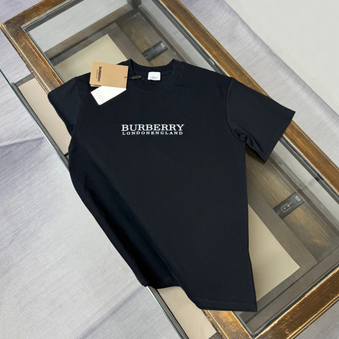 バーバリー ロゴエンブロイダリー コットン Tシャツ ブラック FS188
