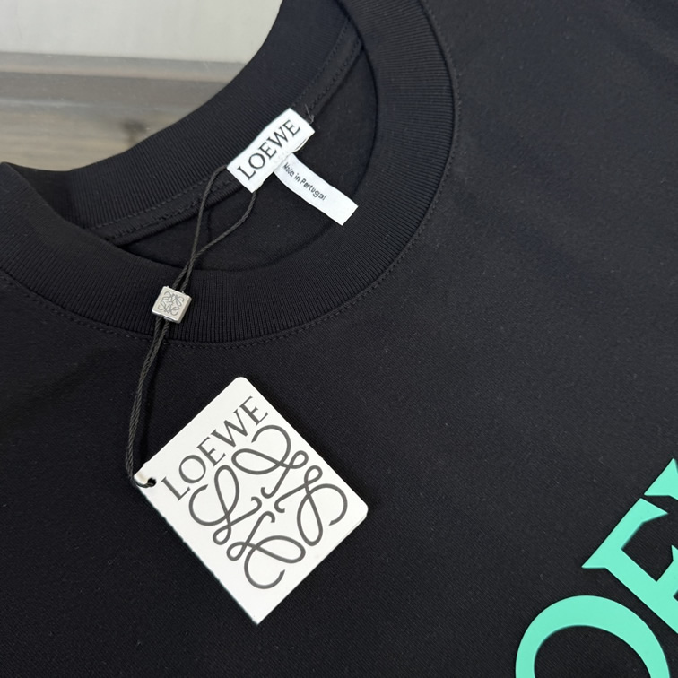 ロエベ アナグラム グラフィック コットン Tシャツ ブラック FS191 - 画像 (3)