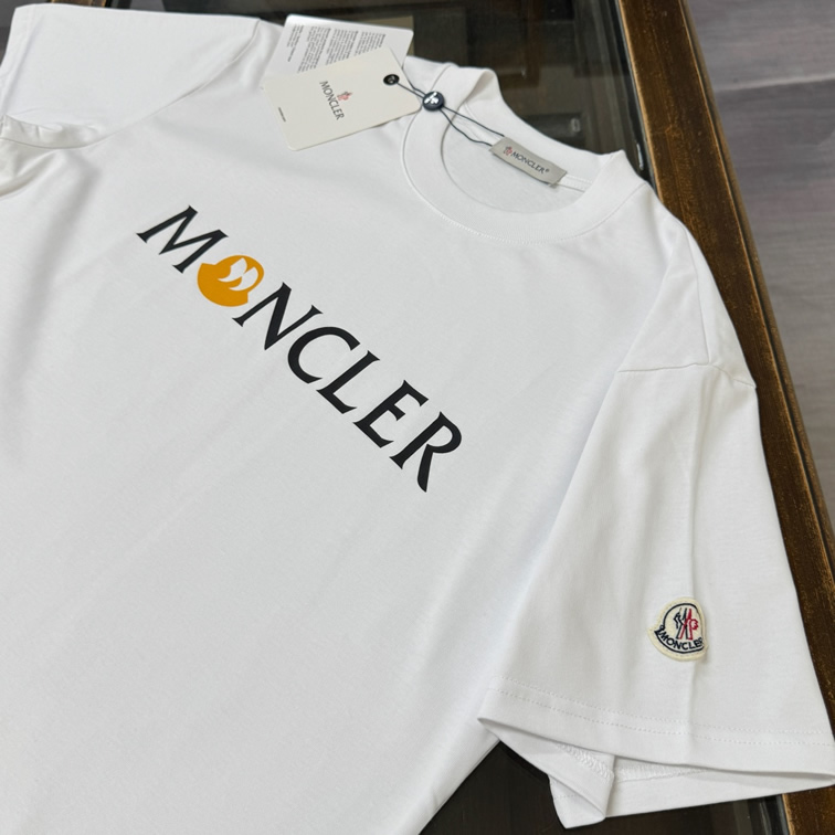 モンクレール グラフィックロゴ コットン Tシャツ ホワイト FS192 - 画像 (2)
