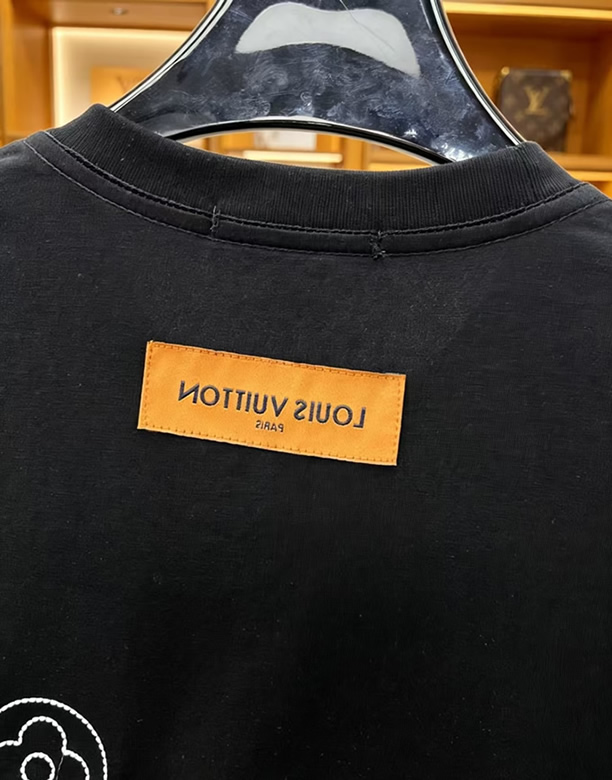 ルイ・ヴィトン モノグラム刺繍 コットン Tシャツ ブラック FS227 - 画像 (6)