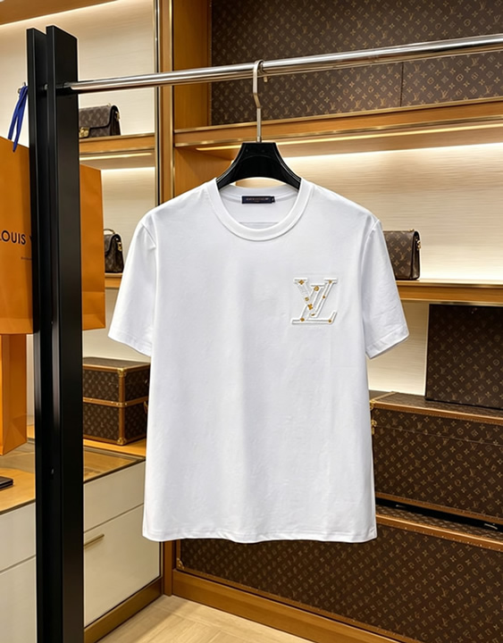 ルイ・ヴィトン スタッズLVパッチ コットン Tシャツ ホワイト FS235