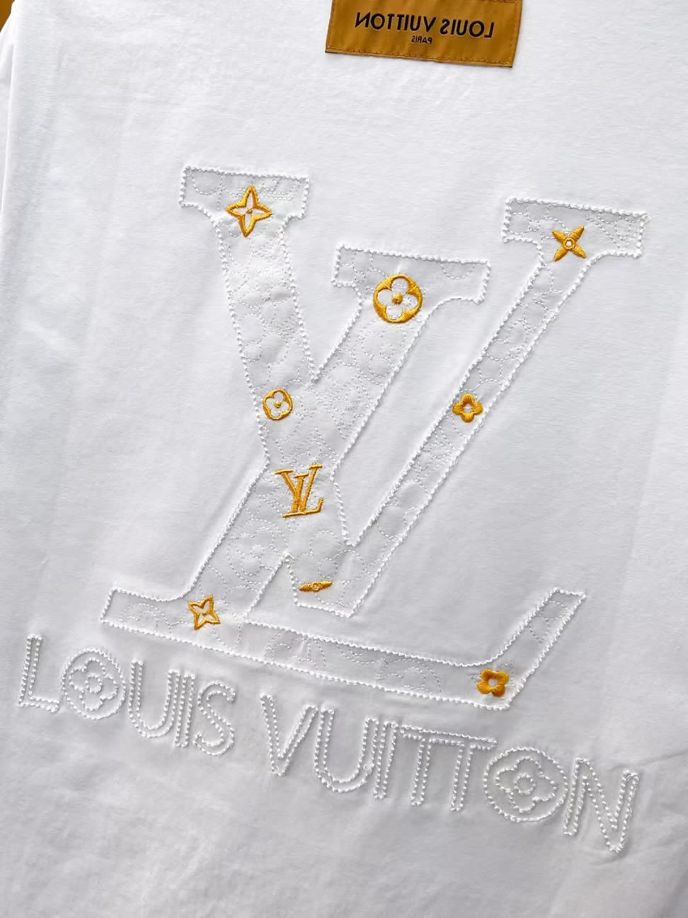 ルイ・ヴィトン スタッズLVパッチ コットン Tシャツ ホワイト FS235 - 画像 (8)