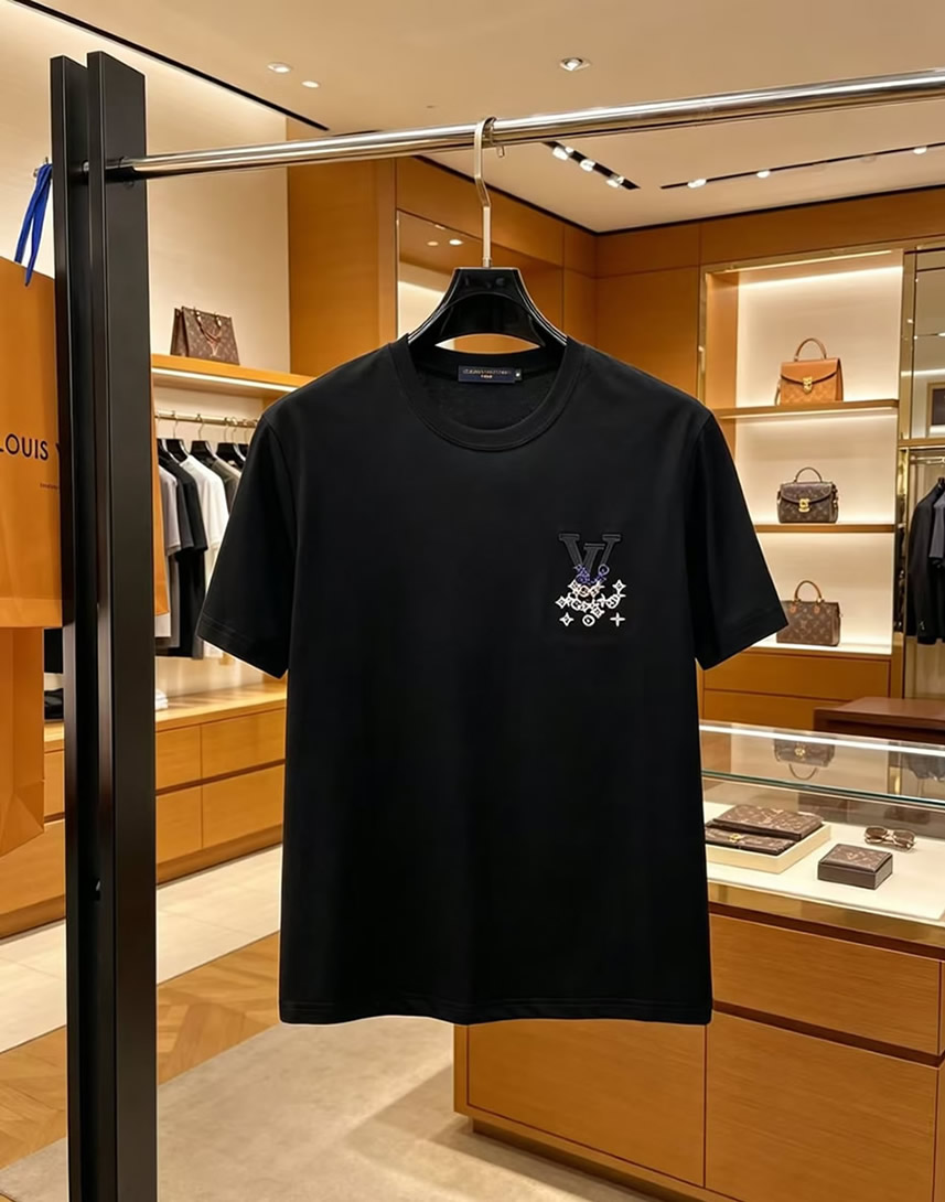 ルイ・ヴィトン モノグラムグラフィティ コットン Tシャツ ブラック FS245