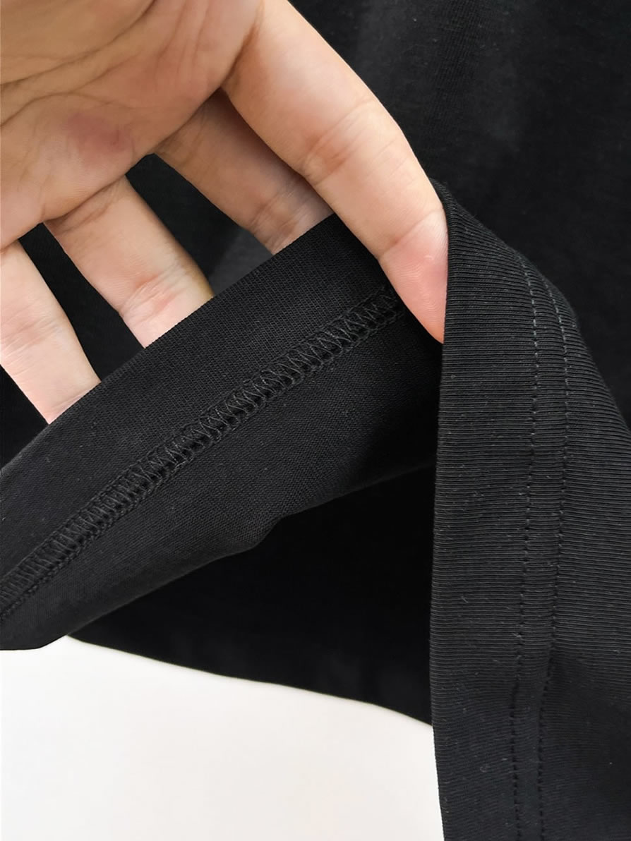 ルイ・ヴィトン 立体LVスタッズジャガード コットン Tシャツ ブラック FS255 - 画像 (7)