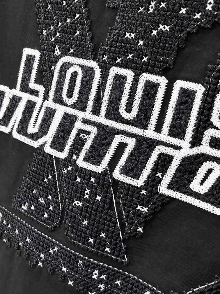 ルイ・ヴィトン 立体LVスタッズジャガード コットン Tシャツ ブラック FS255 - 画像 (8)