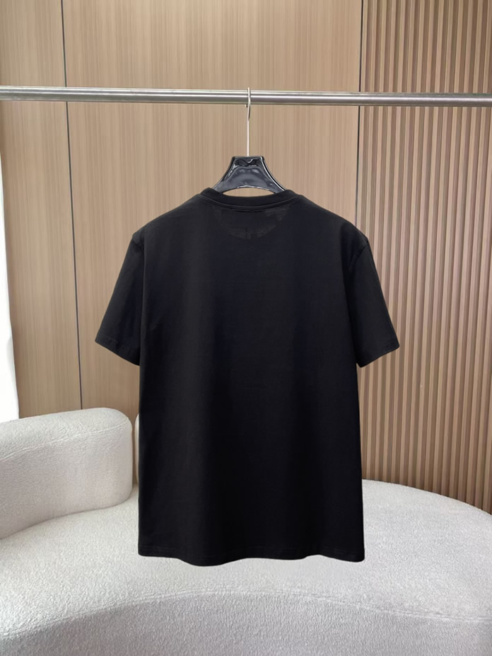 モンクレール ダブルロゴワッペン Vガゼット コットン Tシャツ ブラック FS296 - 画像 (2)