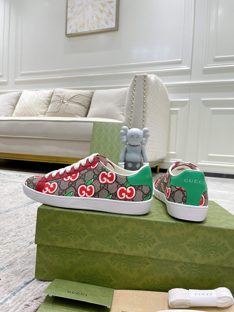 グッチ GGアップル プリント キャンバス スニーカー マルチカラー shoes303 - 画像 (4)