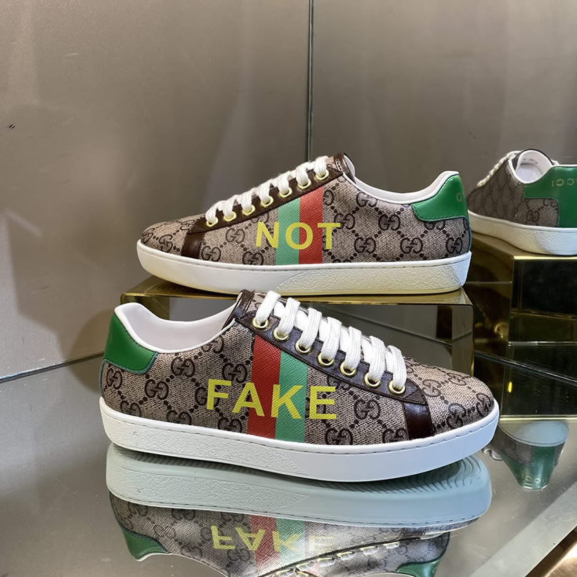 グッチ GGスプリーム "FAKE/NOT" プリント スニーカー マルチカラー shoes304