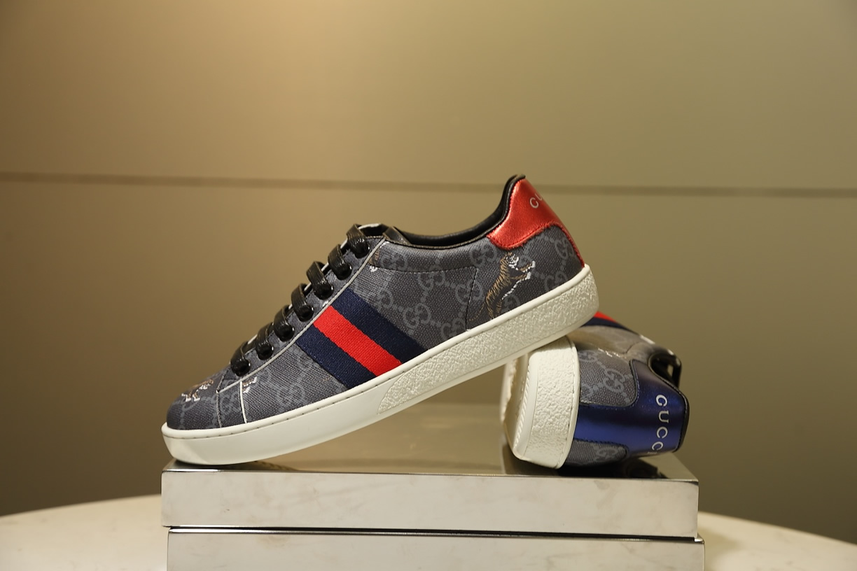グッチ GGスプリーム ウェブストライプ タイガー スニーカー ブラック shoes306 - 画像 (3)