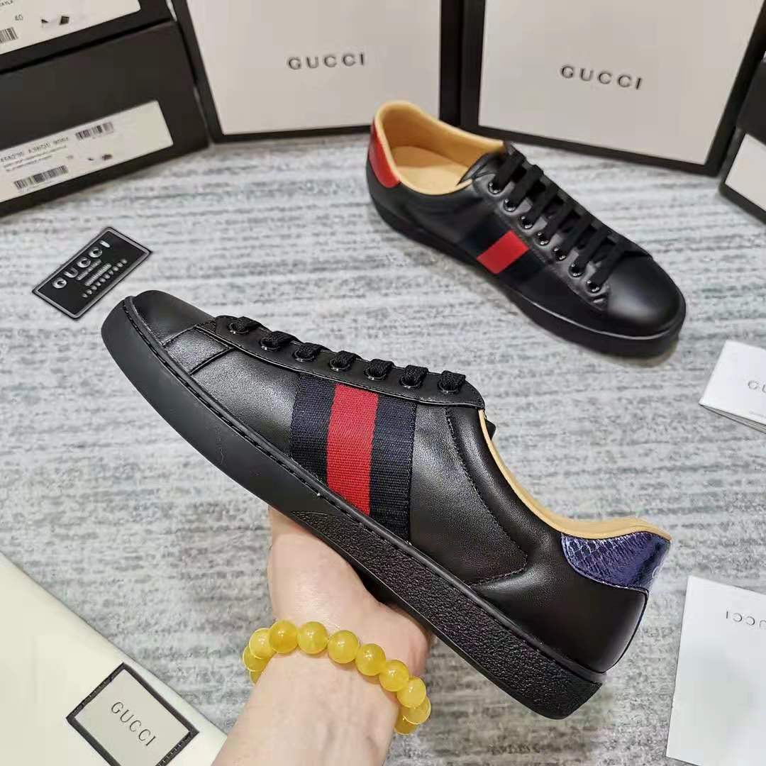 グッチ ゴールドビー ウェブストライプ レザー スニーカー ブラック shoes308 - 画像 (3)