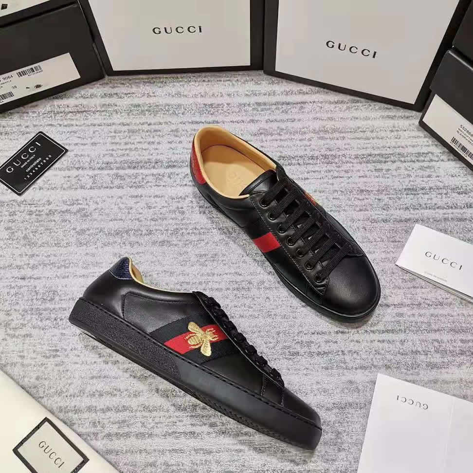 グッチ ゴールドビー ウェブストライプ レザー スニーカー ブラック shoes308 - 画像 (5)