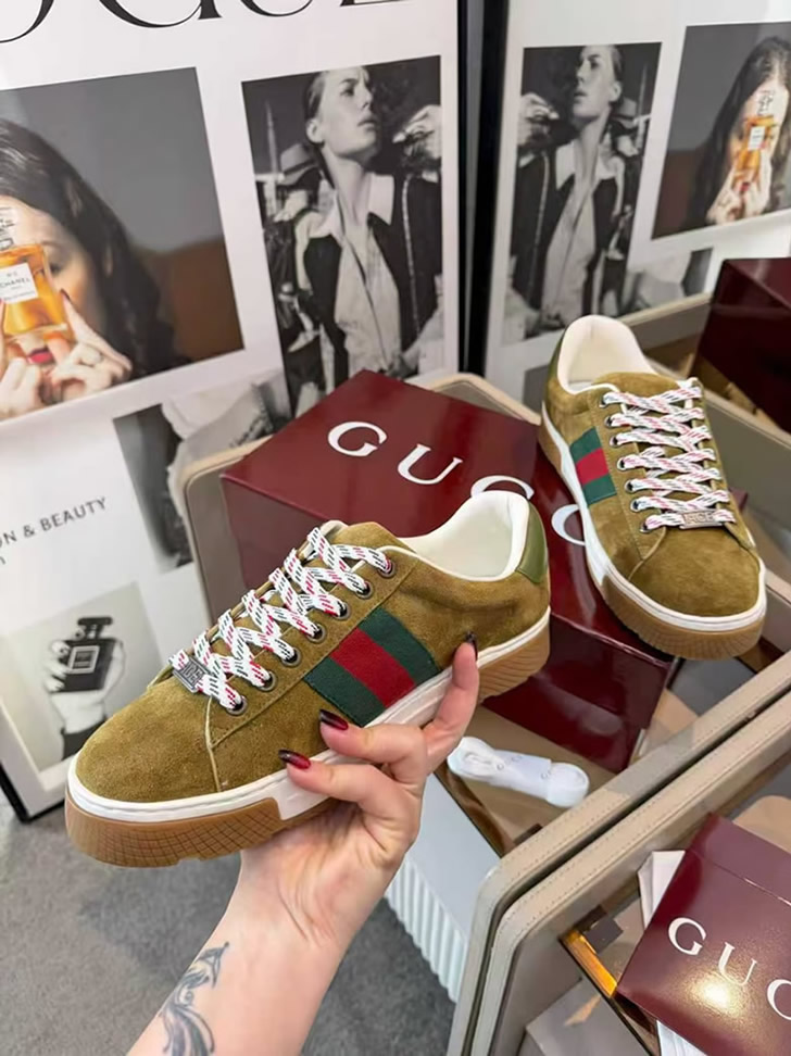 グッチ スエード ウェブストライプ スニーカー ブラウン shoes316 - 画像 (5)