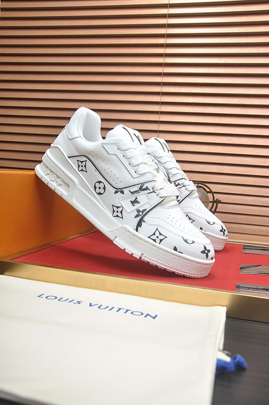 ルイヴィトン LVトレイナー モノグラム プレーン スニーカー ホワイト shoes324 - 画像 (3)