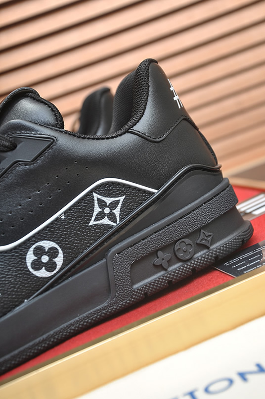 ルイヴィトン LVトレイナー モノグラム プレーン スニーカー ブラック shoes325 - 画像 (9)