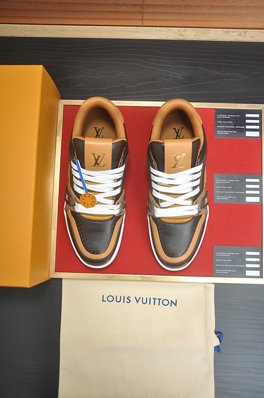 ルイヴィトン LVトレイナー モノグラム マカサー スニーカー ブラウン shoes327 - 画像 (2)